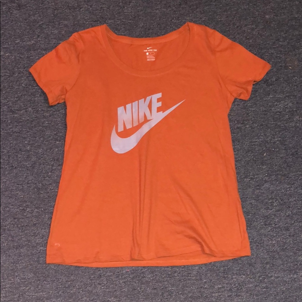 Nike Tee